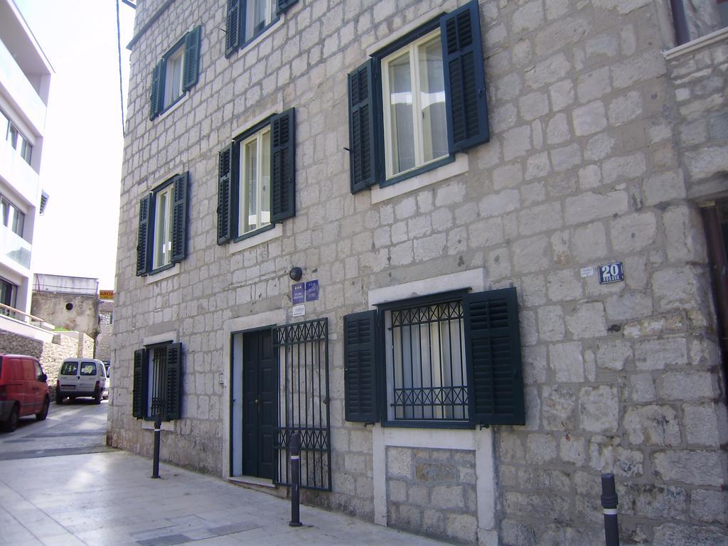Anthea Rooms Split Bagian luar foto
